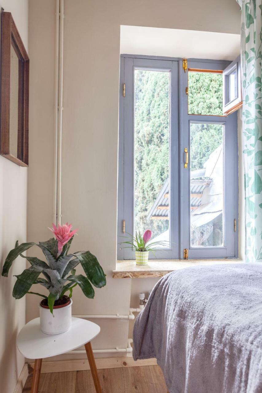 Vagabond B&B Tbilisi Bagian luar foto